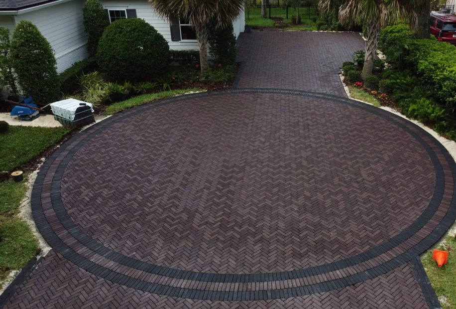 Circular paver driveway laid in a herringbone pattern in Jacksonville, FL